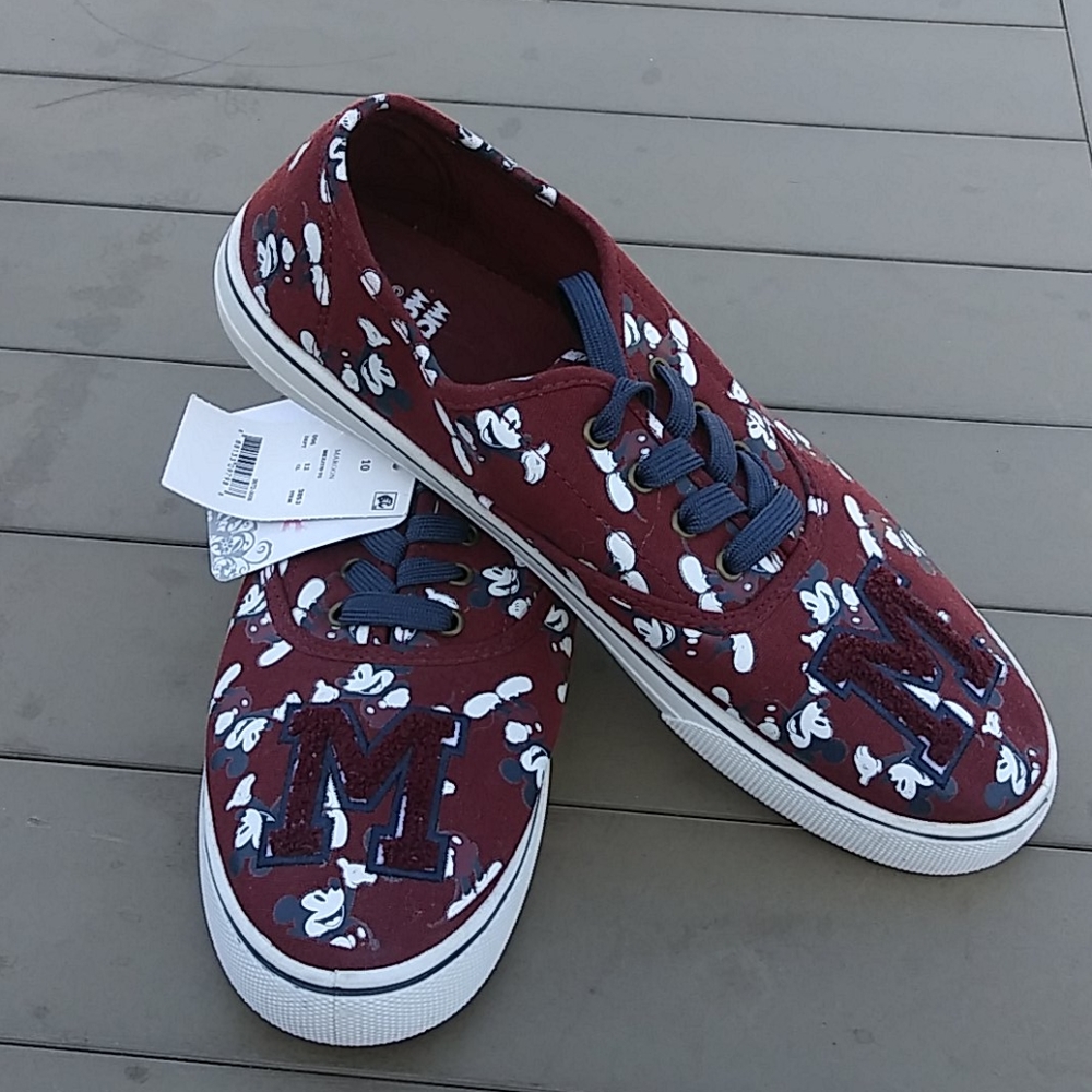Disney shoes - Picture 6 of 10